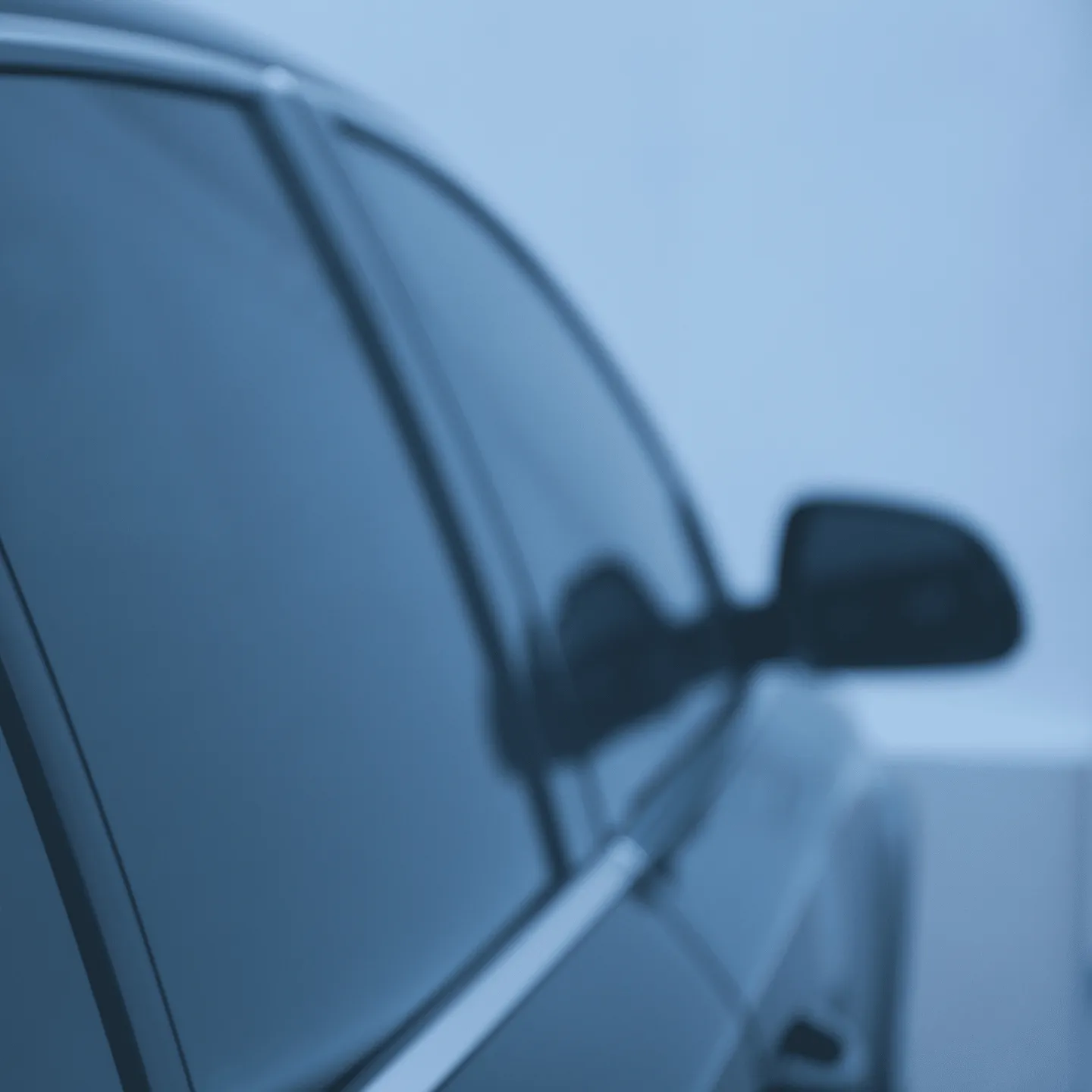 Quelle teinte choisir pour vos vitres teintées de voiture ? Guide complet